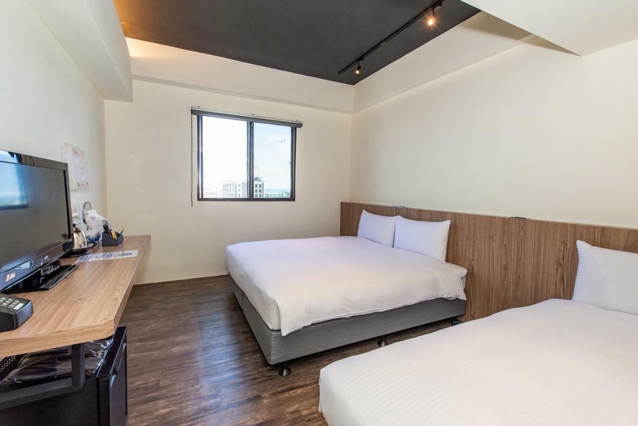 Traveller Inn Tiehua Cultural And Creative Hotel II Taitung Exterior photo
