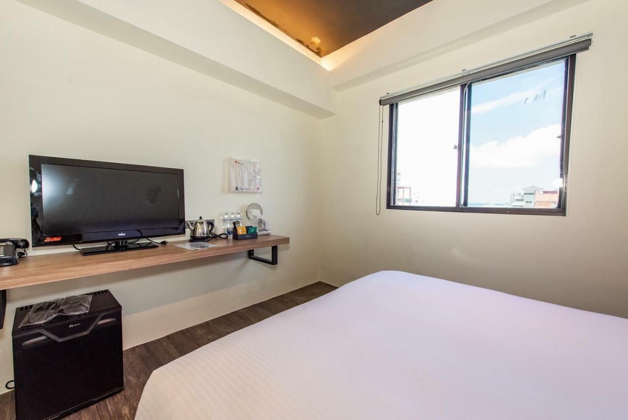 Traveller Inn Tiehua Cultural And Creative Hotel II Taitung Exterior photo