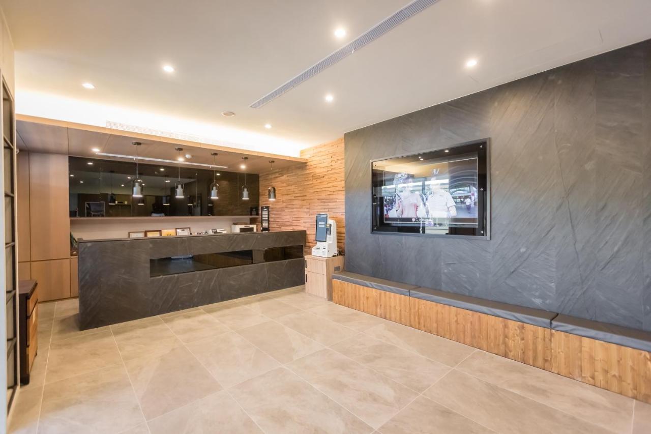 Traveller Inn Tiehua Cultural And Creative Hotel II Taitung Exterior photo